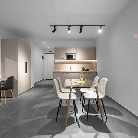 P30, Nilie Hospitality Mgmt Thessaloniki