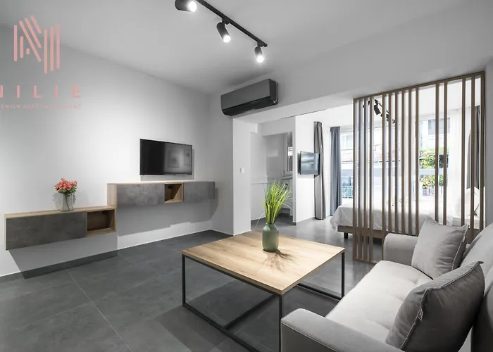 P30, Nilie Hospitality Mgmt